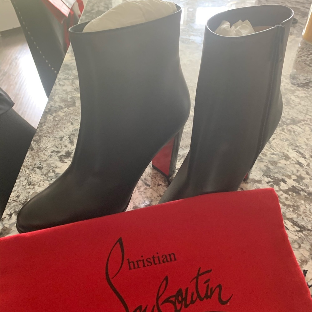 Brand NEW Adox Bootie